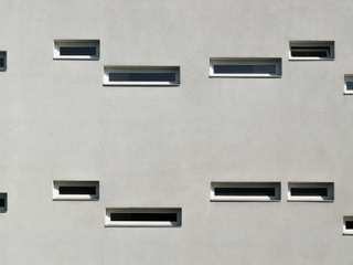 EA20250813-23927 Press profile homify Storage room Grey, Silver, Building material, Daylighting