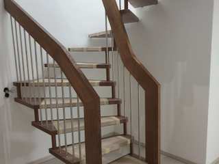 Hängetreppe / Handlauftragende Treppe mein Treppenhaus Grohskurth Stairs Wood, Stairs, Hardwood, Baluster, Handrail, Wood stain, Natural material, Plywood, Building material, Wood flooring