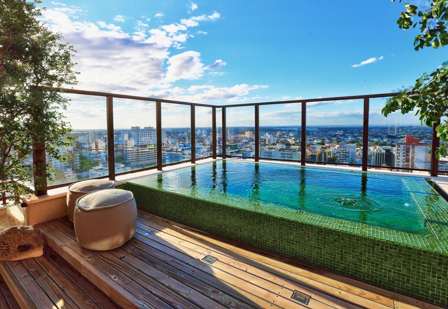 Glass 1701 - Arq. Exterior, Tellini Vontobel Arquitetura Tellini Vontobel Arquitetura Modern Pool