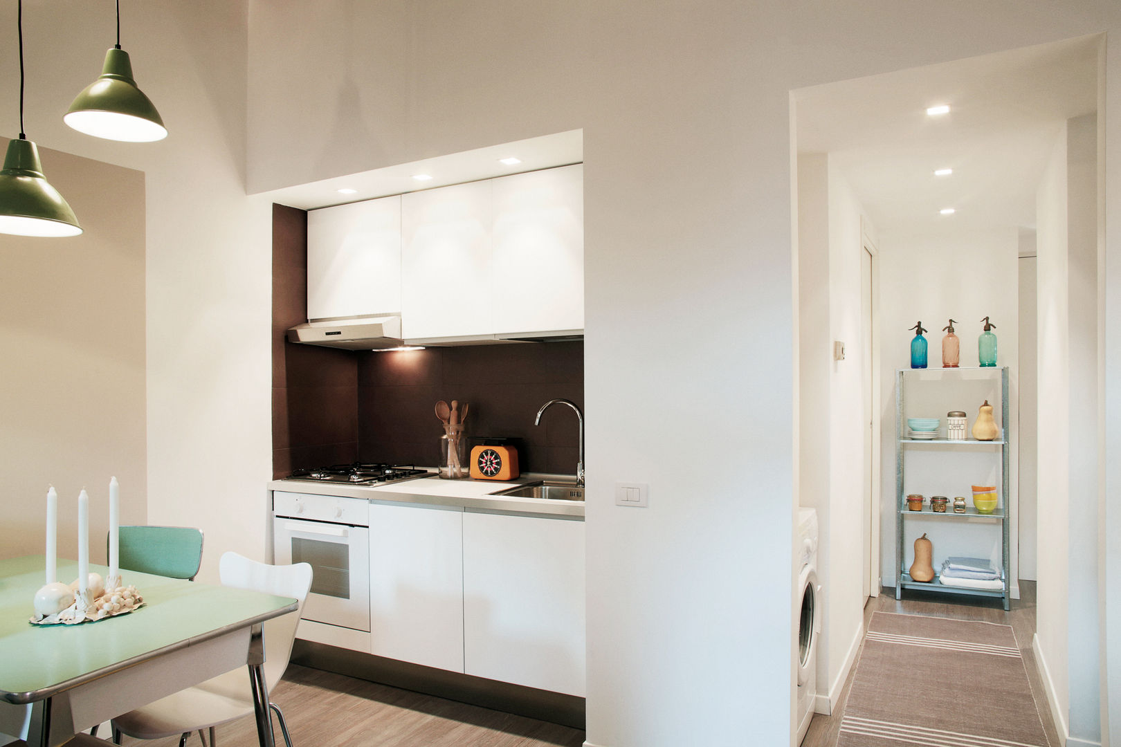 casa di ringhiera, marta novarini architetto marta novarini architetto Modern Living Room Mobilia,Mobilia,Tavolo,Edificio,Di legno,Illuminazione,Casa,Interior design,Pavimento,Pavimentazione