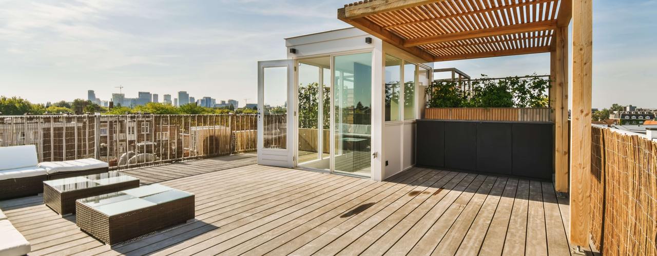 EA20250206-23481 Press profile homify Study/office Wood, Wood flooring, Deck, Composite material, Plank, Hardwood, Apartment, Balcony, Wood stain, Condominium