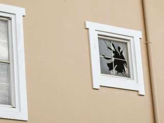 EA20250120-23419 Press profile homify Asian style bathroom Molding, Sash window, Paint, Daylighting, Plaster