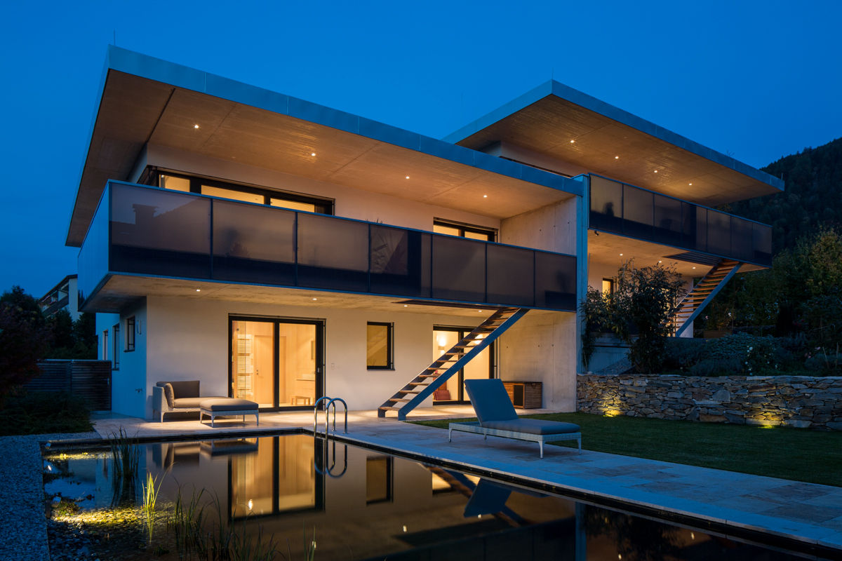 doppelhaus, kufstein, markus fuchs architektur zt gmbh in Tirol markus fuchs architektur zt gmbh in Tirol Swimming pond Stone