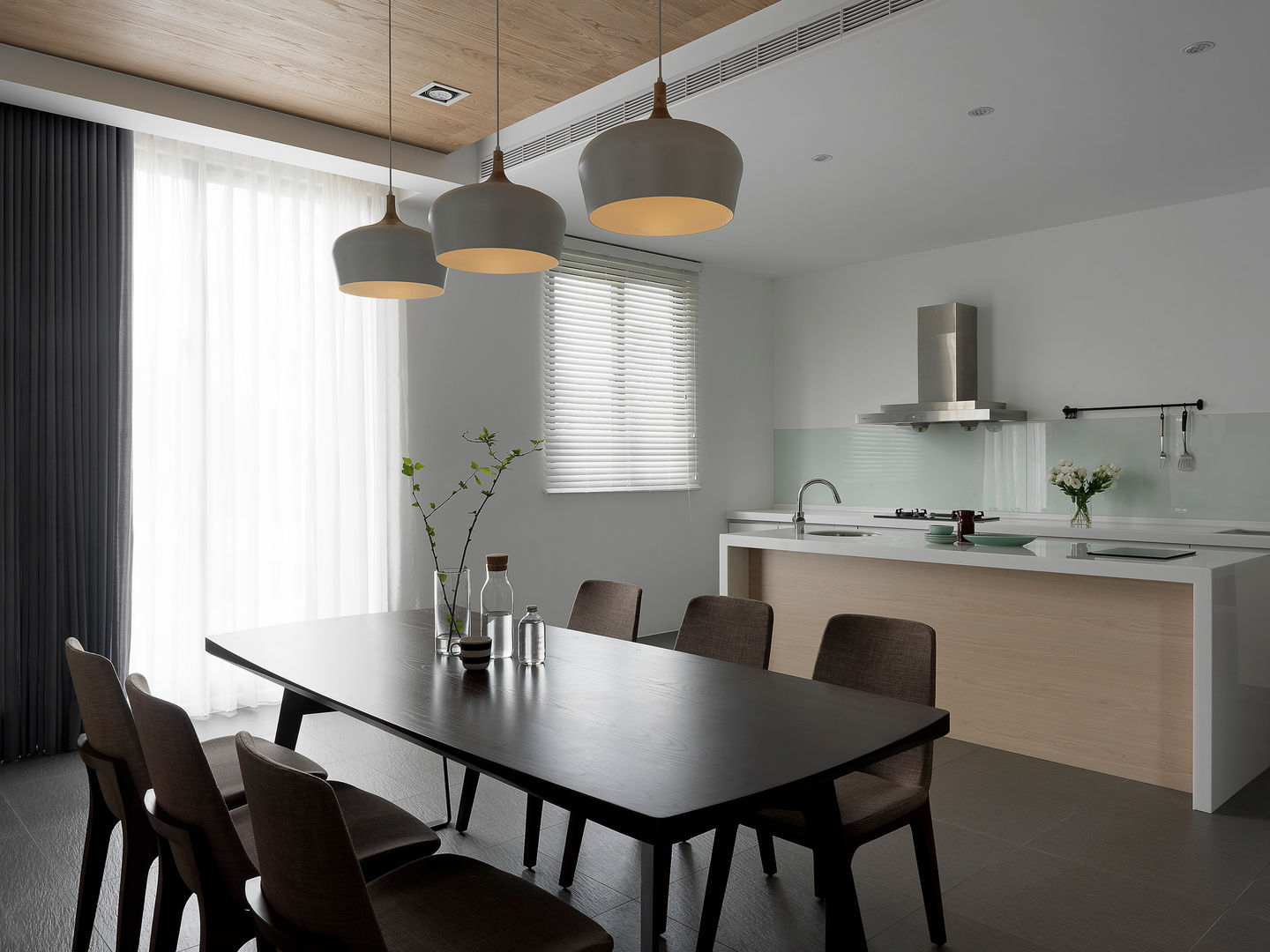 Four season house, 夏沐森山設計整合 夏沐森山設計整合 Modern Dining Room