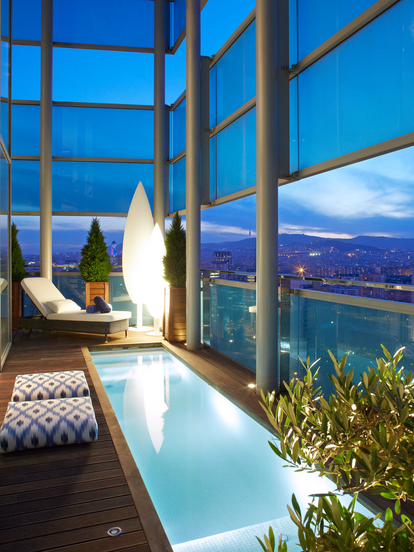 Photos, homify homify Pool Agua,Edificio,Tiempo de día,Propiedad,Planta,Cielo,Piscina,Luz,Azul,Azur