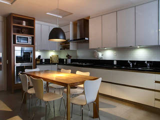 COZINHA CS, Raquel Junqueira Arquitetura Raquel Junqueira Arquitetura Modern Kitchen