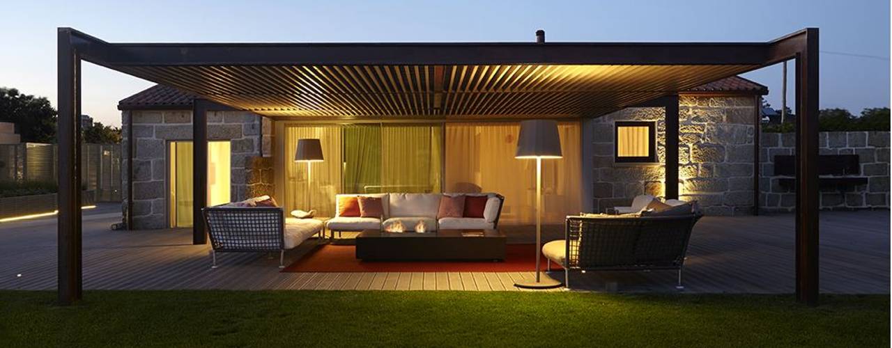 Casa de fachada rústica em Ofir, Ana Lobo Ana Lobo Modern Houses Céu,Construção,Plantar,Janela,Sombra,casa,Lote de terra,Porta,Grama,Cabana