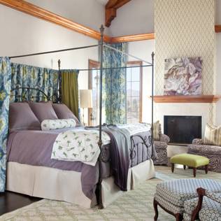 How to use a four poster bed canopy to good effect