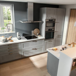 If You Have A Grey Kitchen, These 8 Floors Harmonize Particularly Beautifully!