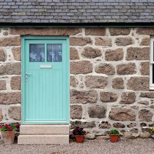 13 Ideas For Fantastic House Entrances With Stairs