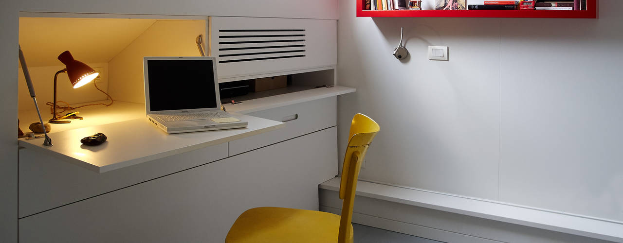 Loft Parco Nomentano - Roma, in&outsidesign in&outsidesign Modern Study Room and Home Office