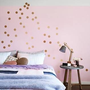 Transform Your Space: 12 Creative Ways to Revitalize Bare Walls