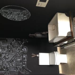 18 Brilliant Ideas for more Colour in the Bathroom