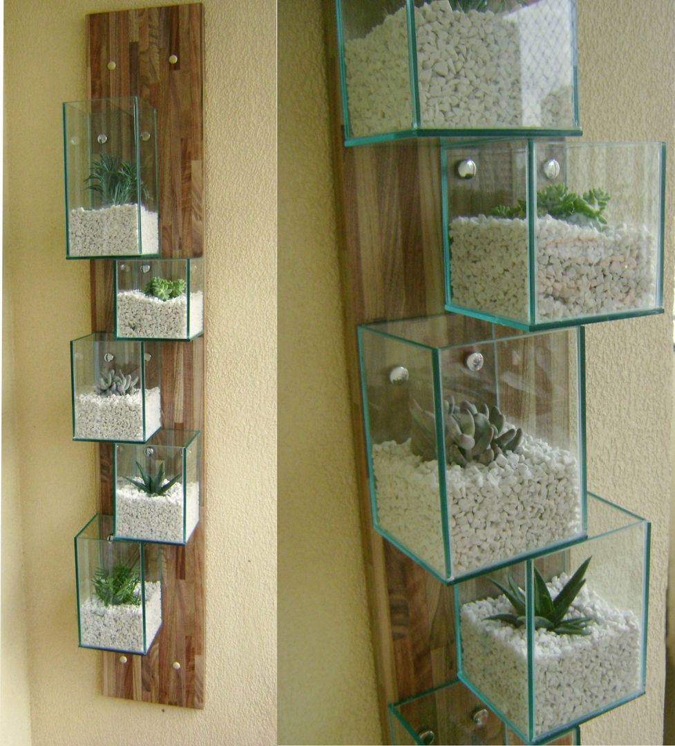 PAISAGISMO: JARDINS VERTICAIS BY MC3, MC3 Arquitetura . Paisagismo . Interiores MC3 Arquitetura . Paisagismo . Interiores Modern Garden