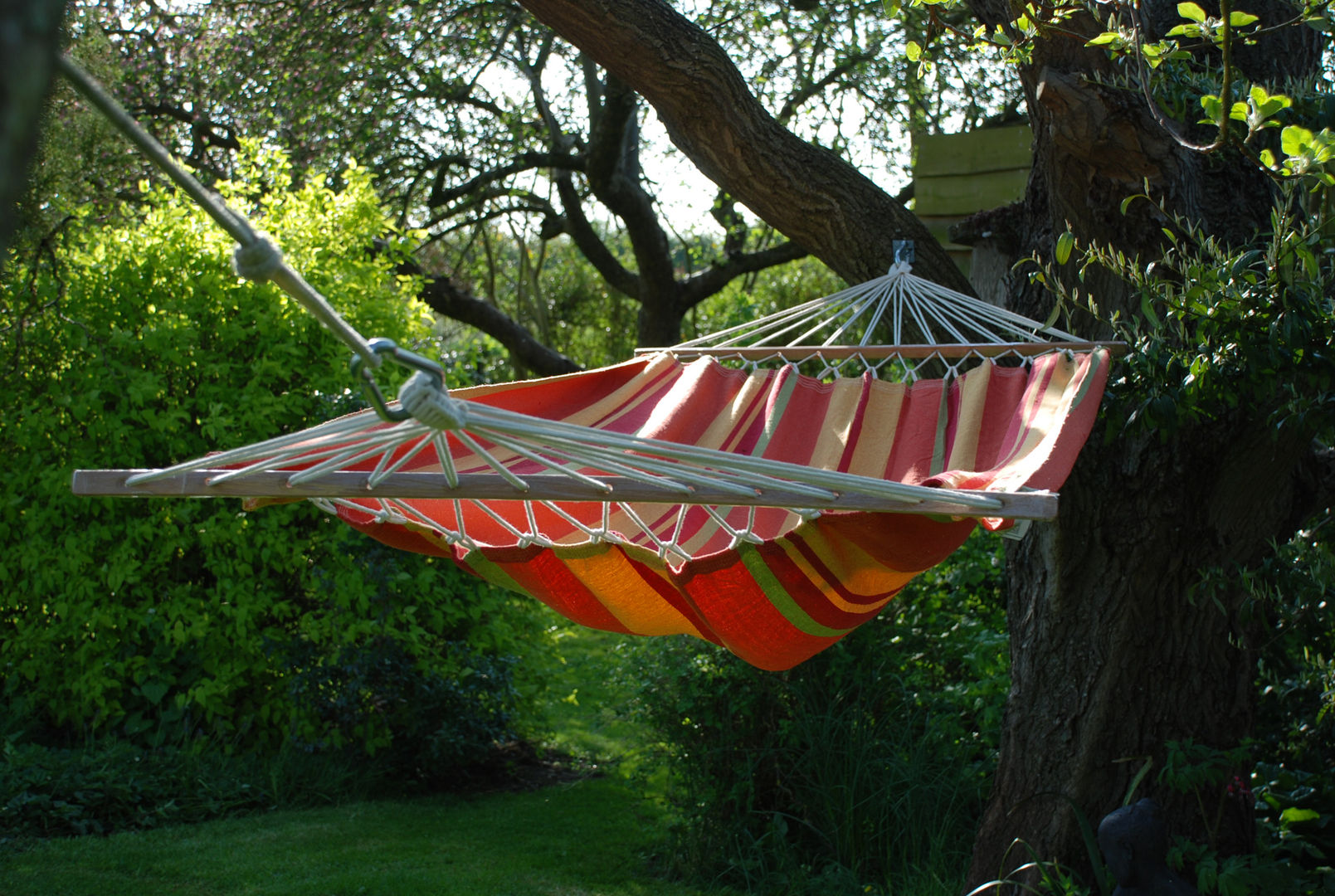 Sunset Hammock Hen and Hammock Country style garden Furniture