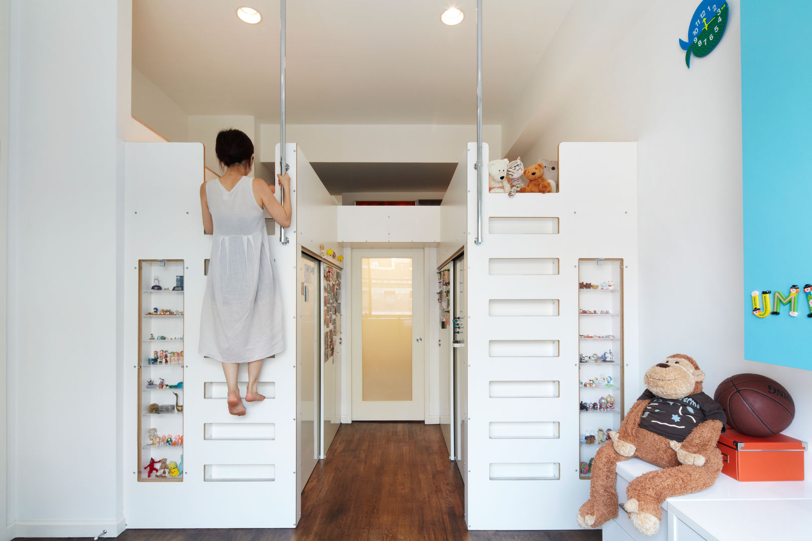 Bento Box Loft, Koko Architecture + Design Koko Architecture + Design Modern Kid's Room