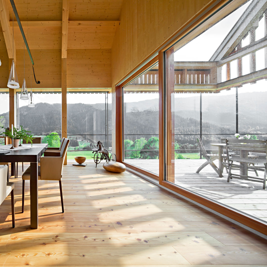 Haus Sonnleiten, Madritsch*Pfurtscheller Madritsch*Pfurtscheller Modern Windows and Doors