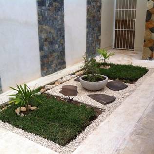 40 Simple Ideas For Small Gardens