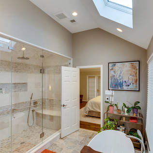 Shower floor tiles: which, why and how?