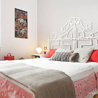 10 great ideas to jazz up a small square bedroom