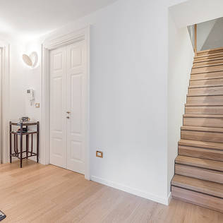 15 entrance hall table styles to marvel at