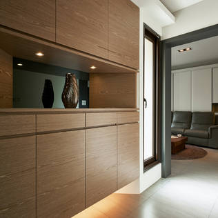 6 Great Feng Shui Tips For The Hallway 