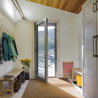 11 amazing mudrooms!