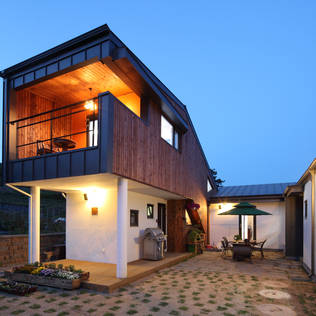 Architecture: 8 Beautiful Houses That were Very Cheap to Build