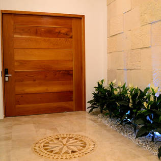 Top 5: from a gorgeous home that blends modern and rustic styles to 10 cheap raised pools to fit any patio