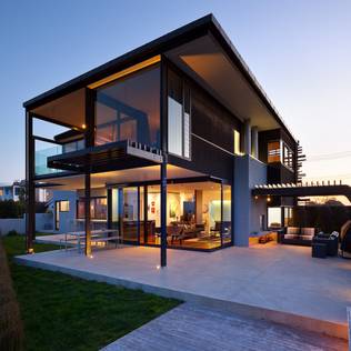 The Essential Guide to Galvanizing: Lasting Protection for Metal Structures