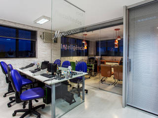 Reforma e modernização de escritório comercial, Amanda Pinheiro Design de interiores Amanda Pinheiro Design de interiores Commercial spaces