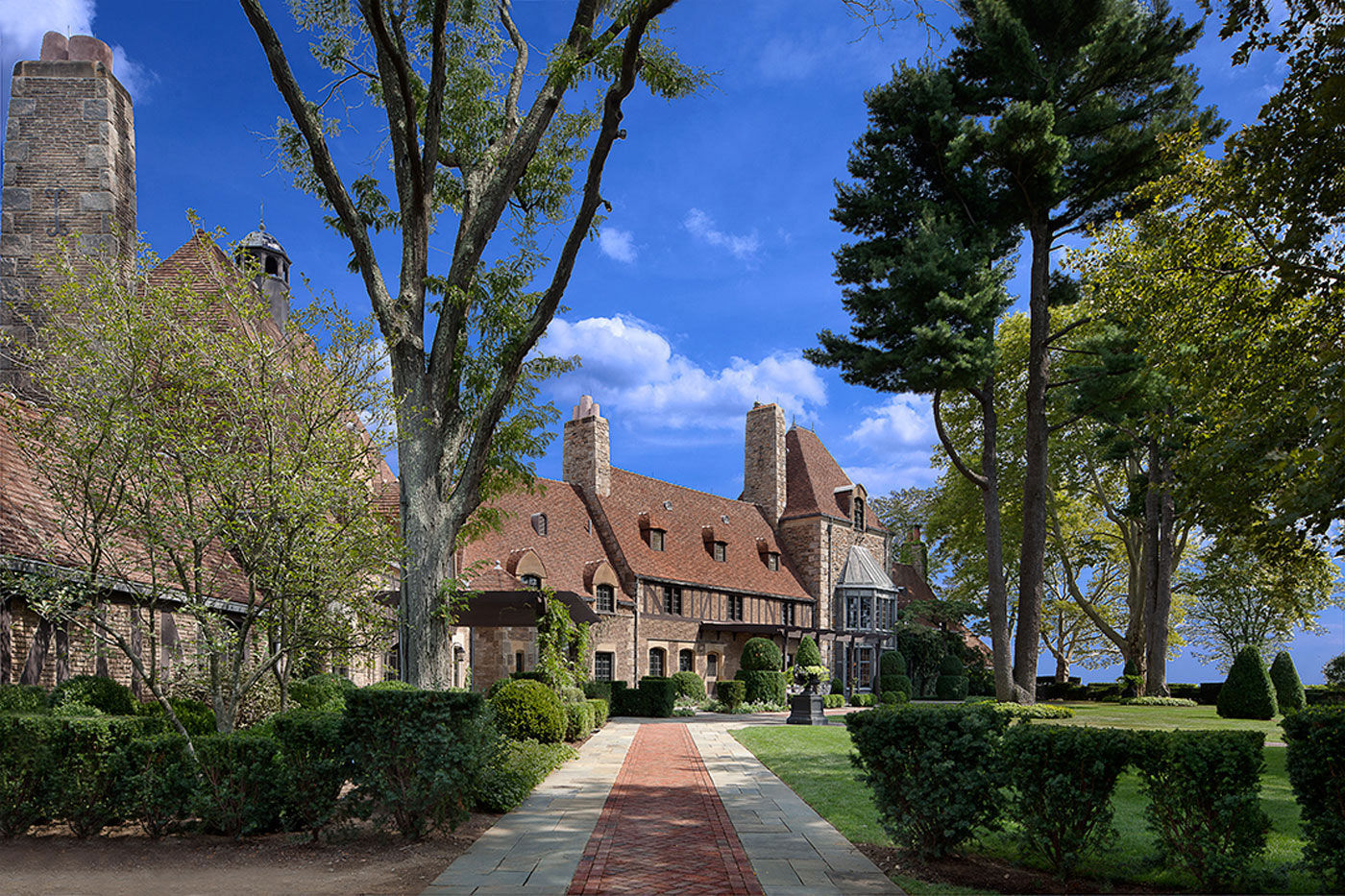 Round Hill Estate andretchelistcheffarchitects Country house eclectic,granite,terracotta,estate,stone wall,pool,verenda,wood,country,marble,wooden stairs