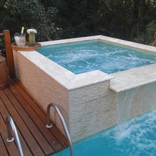 Wellness oases crafted in concrete