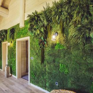 15 Shades of Nature - Which Color Goes with Green?