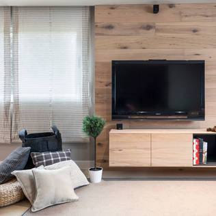 Last-minute tidying tips for the lazy cleaner