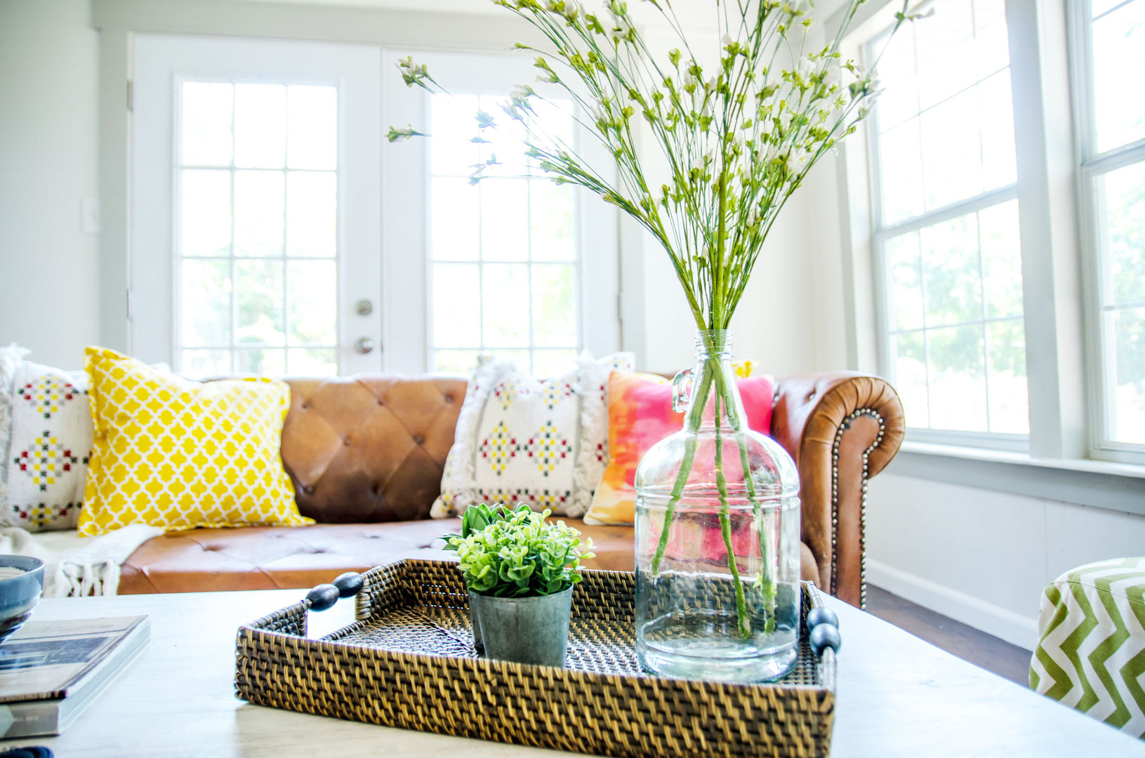 Unik Flip House 2 Williamsburg San Antonio Tx Living Room Noelia Ünik Designs Living room flip,sanantonio,texas,fixerupper,unikfliphouses,remodeling,remodel,homestaging,interiordesign