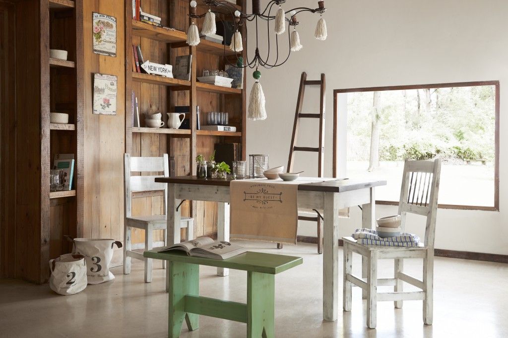 Temporada Otoño-Invierno 2015, VILLATTE - La Maison VILLATTE - La Maison Colonial style dining room Tables