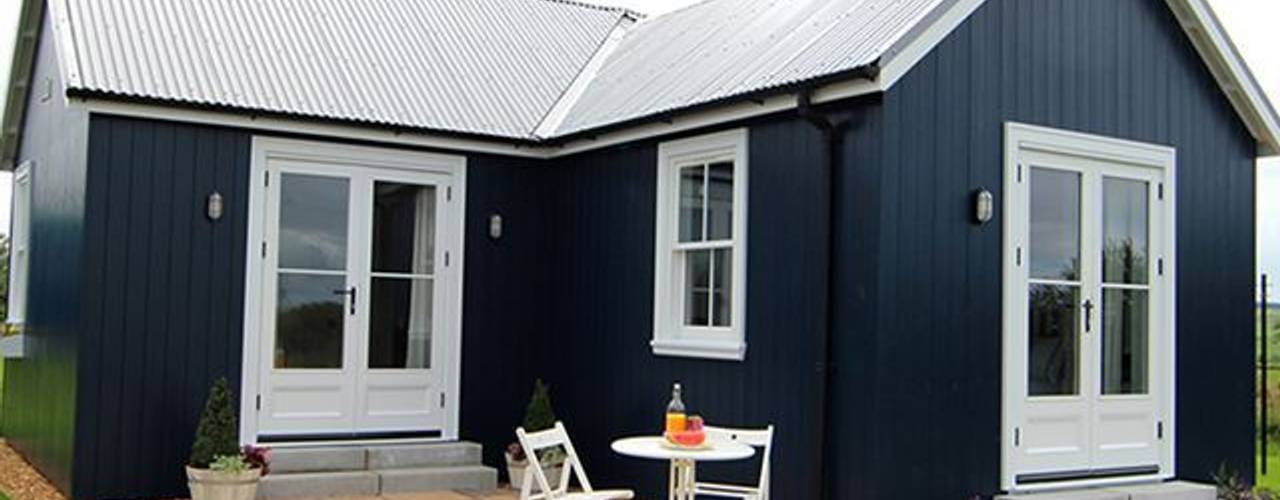 One Bedroom Wee House Patio The Wee House Company Other spaces